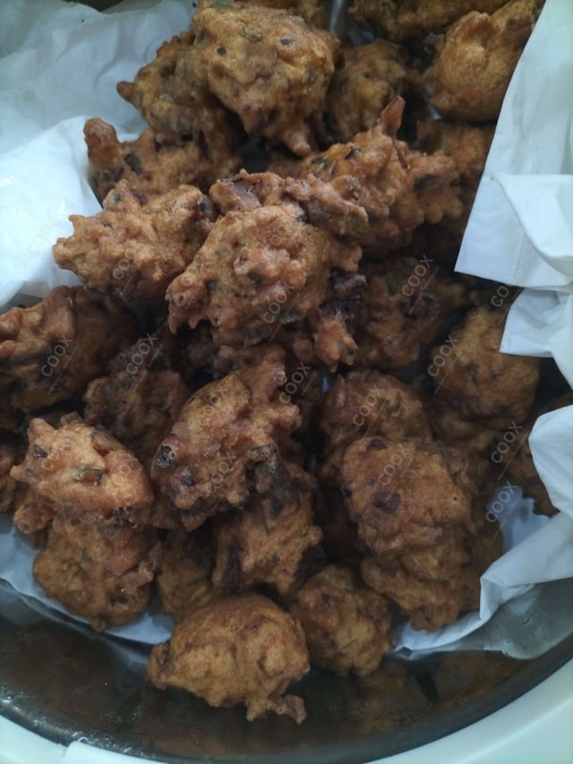 Delicious Mix Pakode prepared by COOX