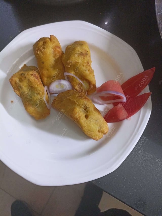 Delicious Bread Pakode prepared by COOX