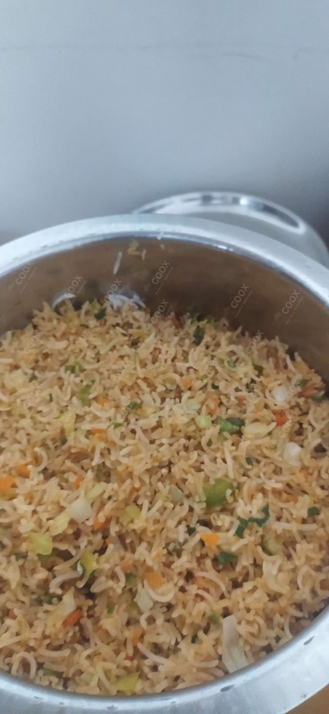 Delicious Veg Fried Rice prepared by COOX