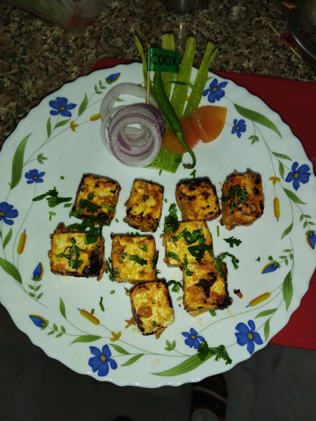 Delicious Paneer Tikka prepared by COOX