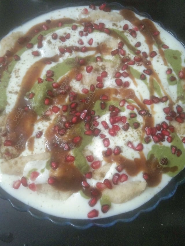 Delicious Dahi Bhalla prepared by COOX