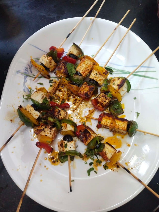 Delicious Paneer Shashlik prepared by COOX