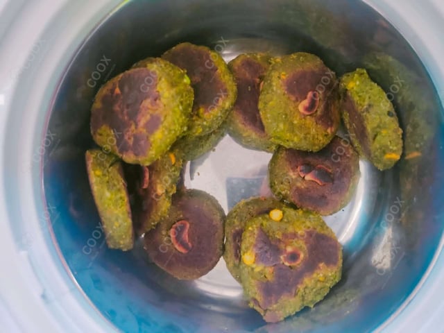 Delicious Hariyali Kebab prepared by COOX