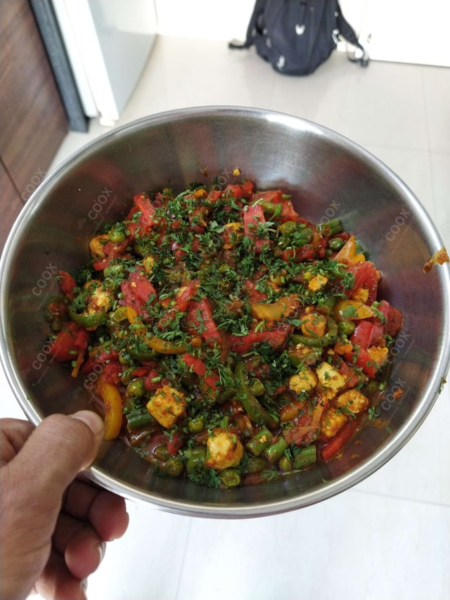 Delicious Veg Jalfrezi prepared by COOX