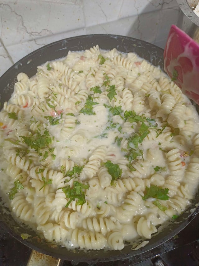 Delicious Pasta in White Sauce prepared by COOX