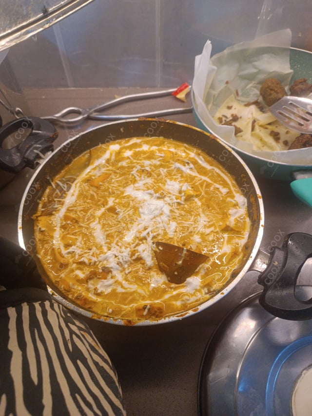 Delicious Shahi Paneer prepared by COOX