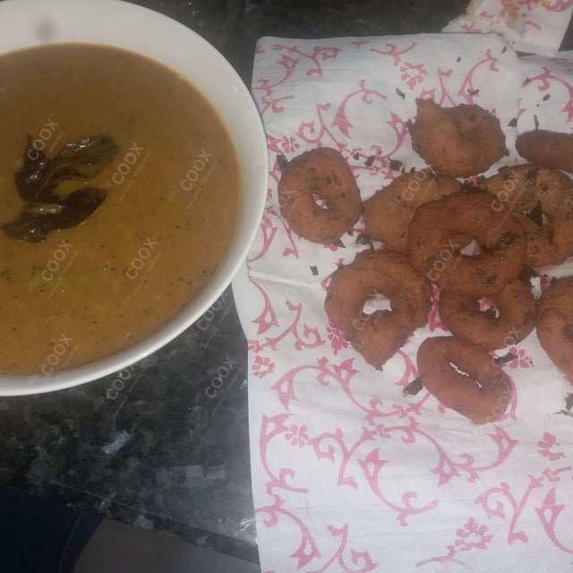 Delicious Medu Vada prepared by COOX