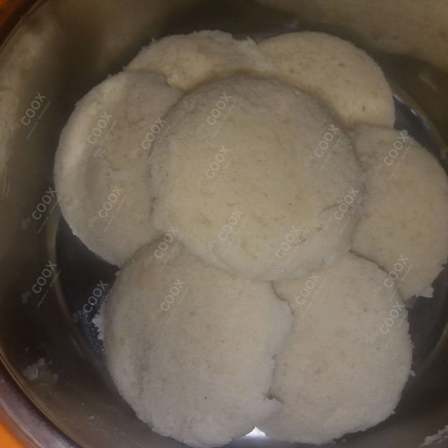 Delicious Plain Idli prepared by COOX