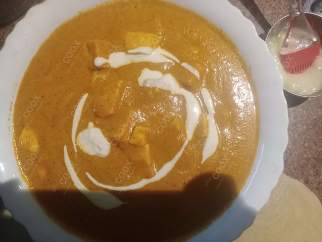 Delicious Shahi Paneer prepared by COOX