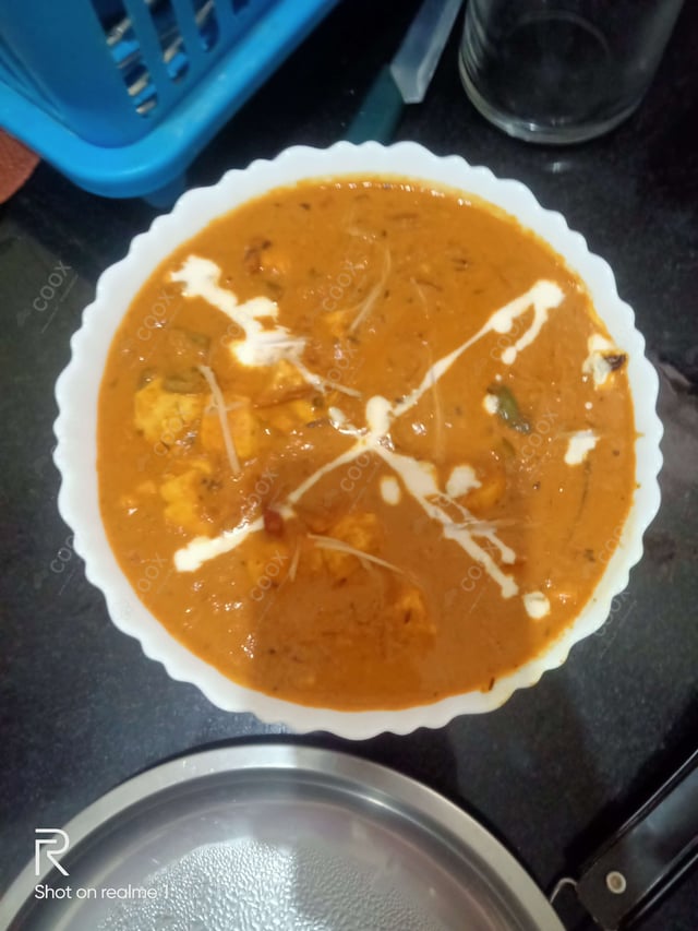 Delicious Kadhai Paneer prepared by COOX