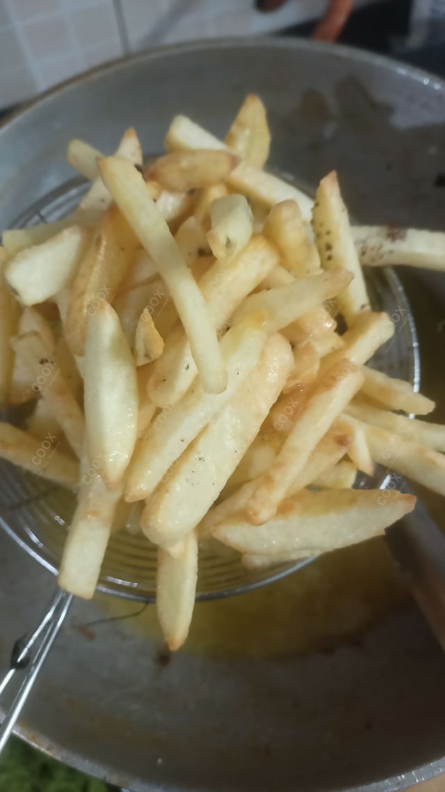 Delicious French Fries prepared by COOX