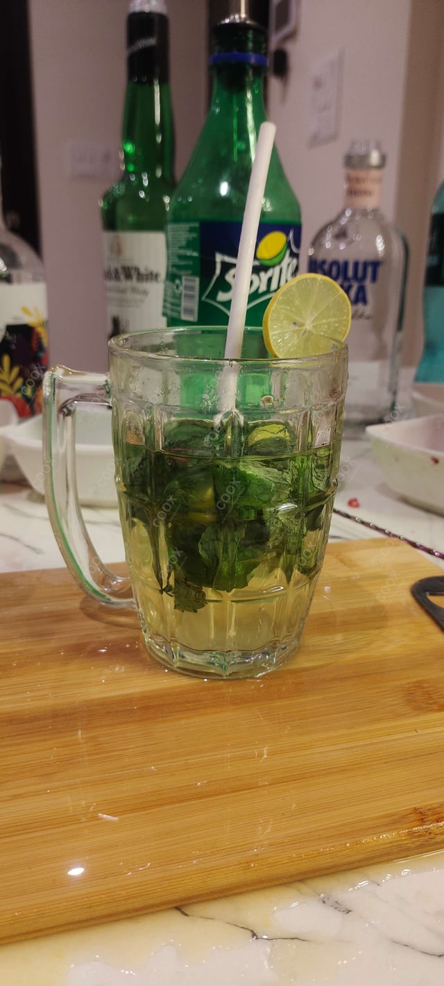 Delicious Virgin Mojito prepared by COOX