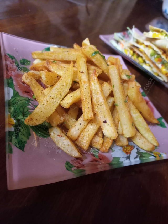 Delicious Peri Peri Fries prepared by COOX