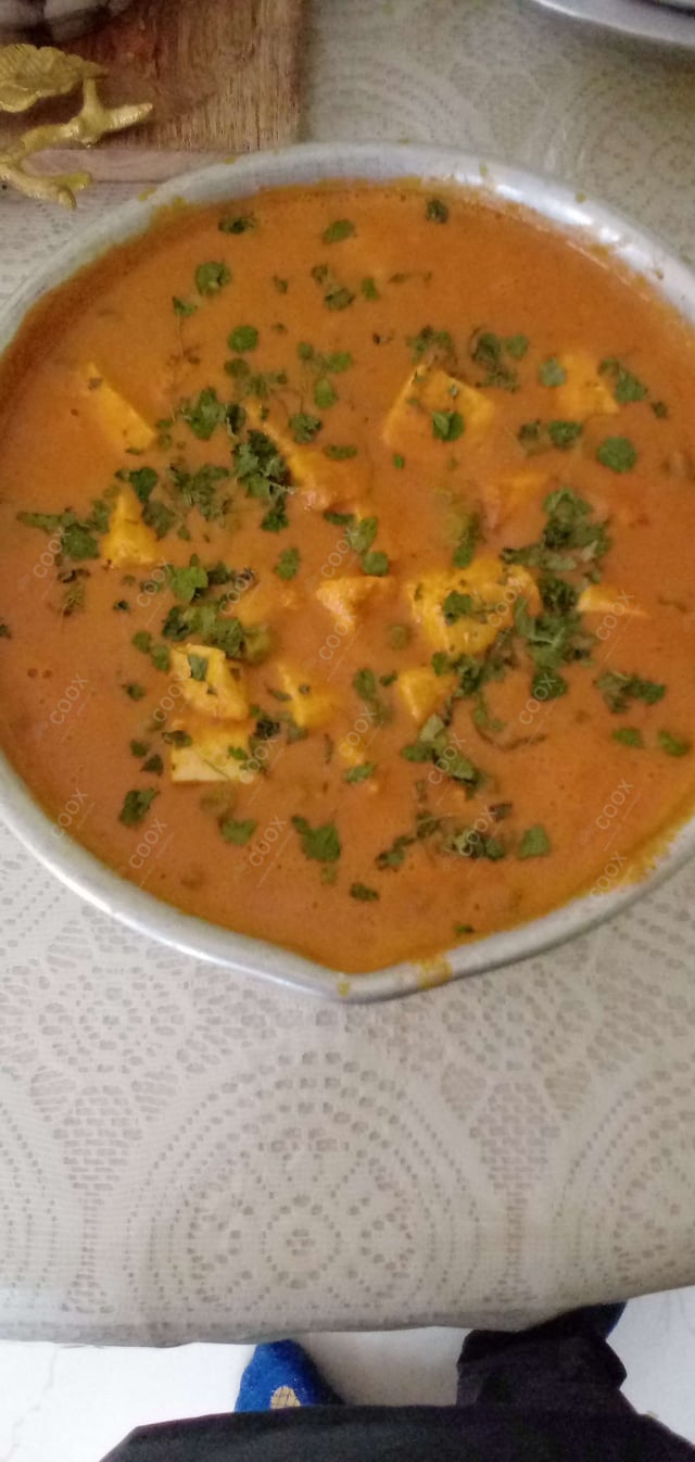 Delicious Matar Paneer prepared by COOX