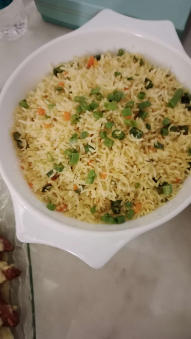 Delicious Veg Fried Rice prepared by COOX