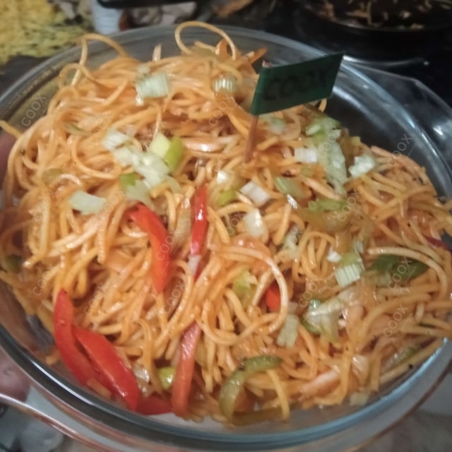 Delicious Chilly Garlic Noodles prepared by COOX