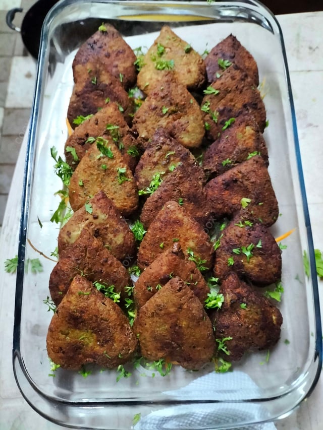 Delicious Veg Cutlets prepared by COOX