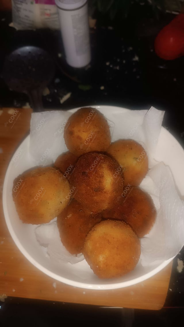 Delicious Fried Cheese Balls prepared by COOX