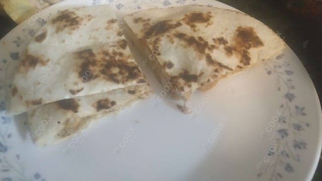 Delicious Chicken Quesadillas prepared by COOX