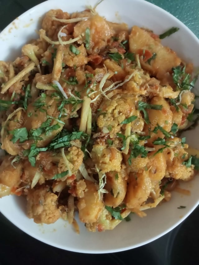 Delicious Aloo Gobhi prepared by COOX