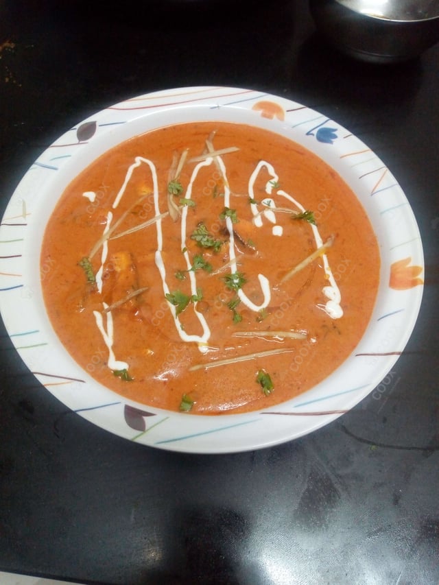 Delicious Paneer Lababdar prepared by COOX