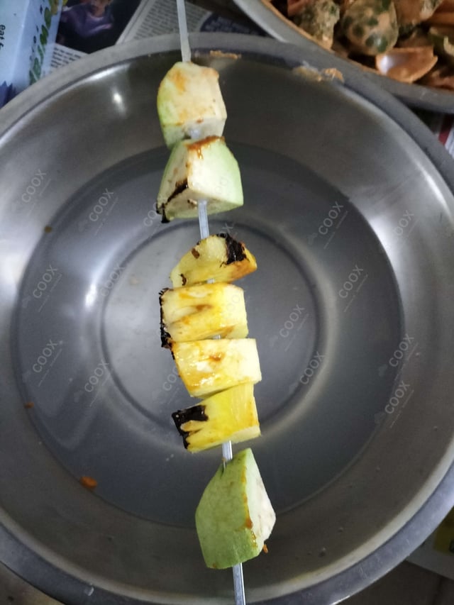 Delicious Grilled Fruit Chaat prepared by COOX