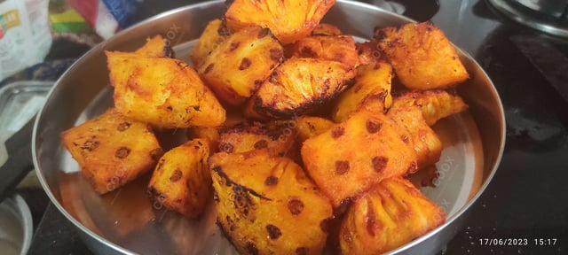 Delicious Tandoori Pineapple prepared by COOX