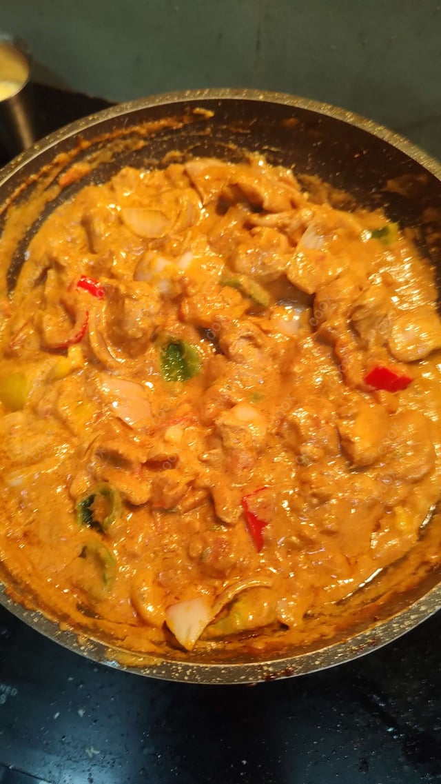 Delicious Kadhai Chicken prepared by COOX