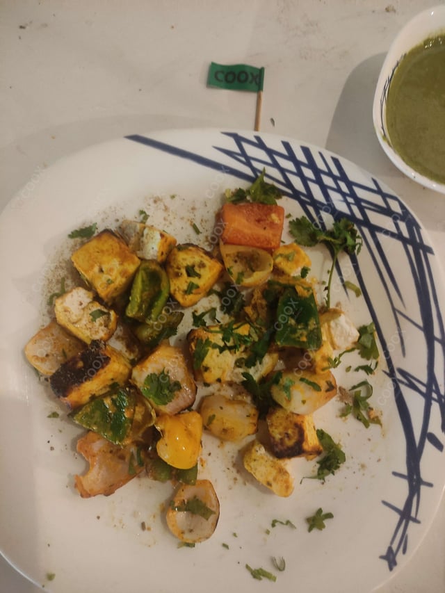 Delicious Paneer Tikka prepared by COOX