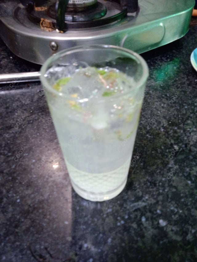 Delicious Virgin Mojito prepared by COOX