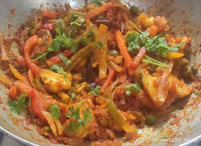 Delicious Veg Jalfrezi prepared by COOX