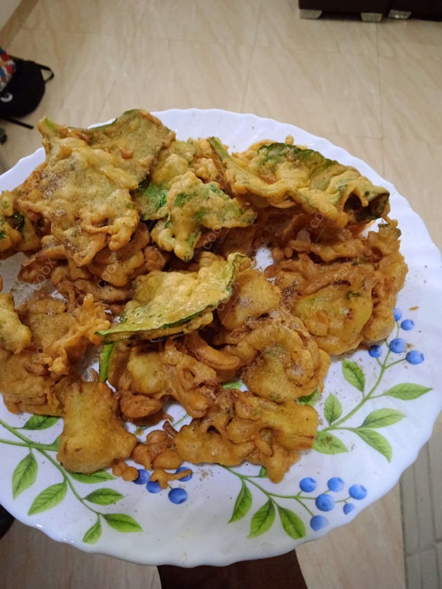 Delicious Mix Pakode prepared by COOX