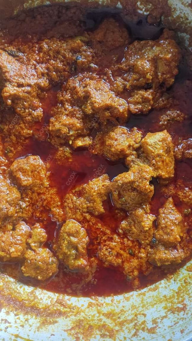 Delicious Mutton Rogan Josh prepared by COOX