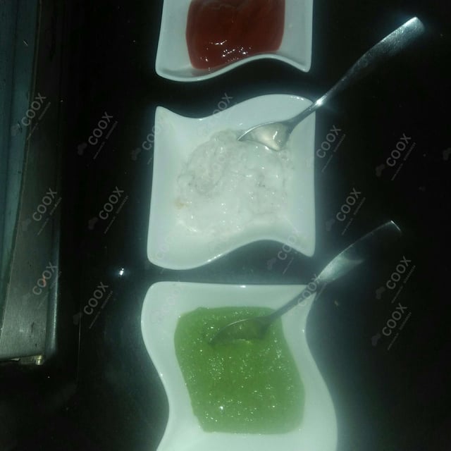 Delicious Green Chutney prepared by COOX