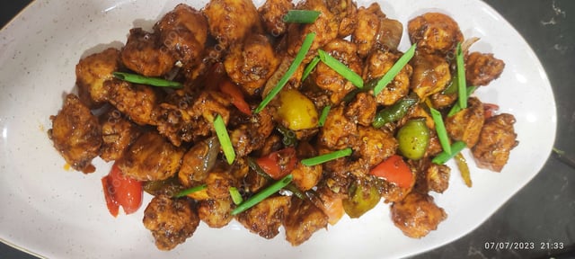 Delicious Chilli  Chicken prepared by COOX