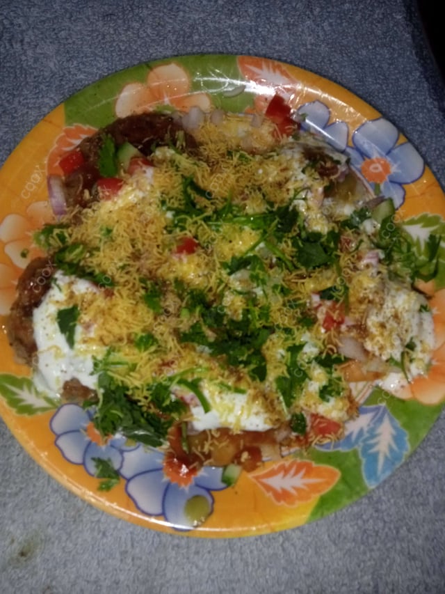 Delicious Aloo Tikki Chaat prepared by COOX