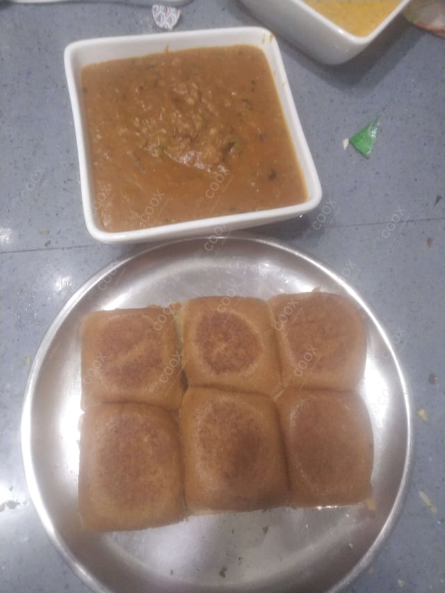 Delicious Pav Bhaji prepared by COOX