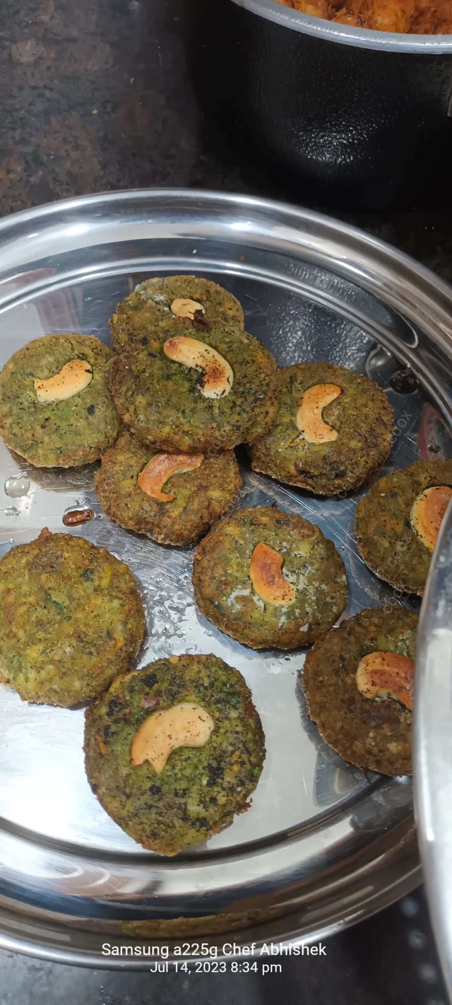 Delicious Hariyali Kebab prepared by COOX