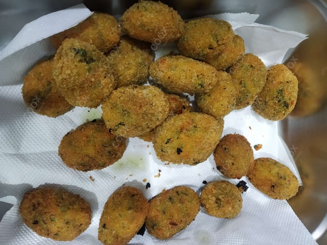 Delicious Veg Cutlets prepared by COOX