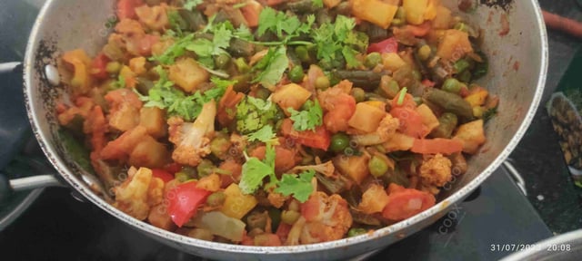 Delicious Mix Veg prepared by COOX