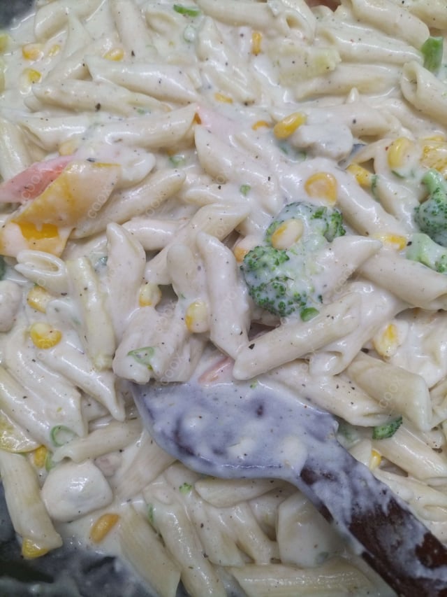 Delicious Pasta in White Sauce prepared by COOX