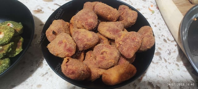 Delicious Veg Cutlets prepared by COOX