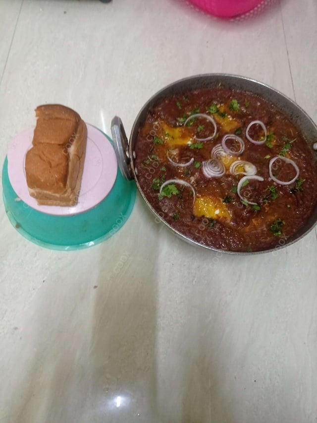 Delicious Pav Bhaji prepared by COOX