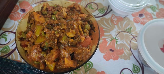 Delicious Veg Jalfrezi prepared by COOX