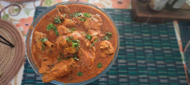 Delicious Chicken Tikka Masala prepared by COOX