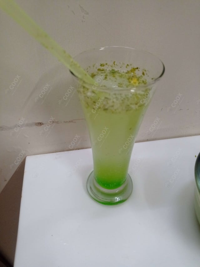 Delicious Virgin Mojito prepared by COOX