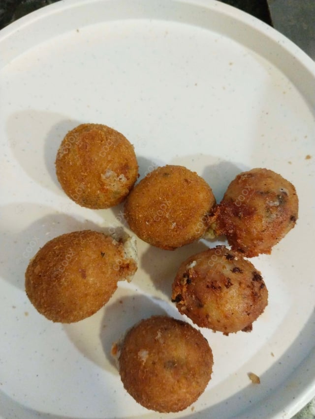 Delicious Fried Cheese Balls prepared by COOX