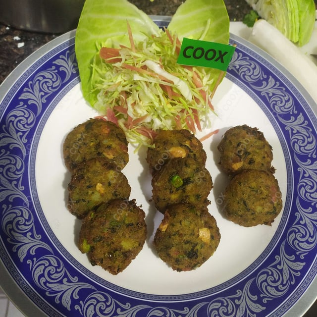 Delicious Hariyali Kebab prepared by COOX