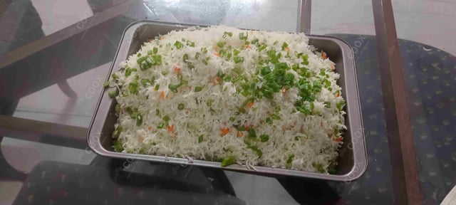 Delicious Veg Fried Rice prepared by COOX