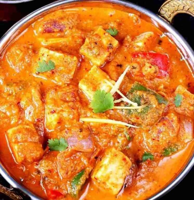 Delicious Kadhai Paneer prepared by COOX